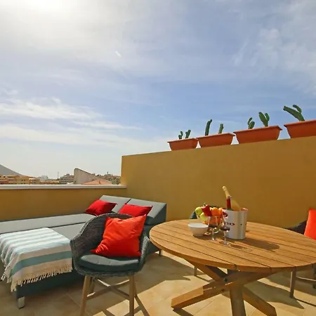 아파트 La Perla By Rentmedano Superb Luxury Duplex, Private Roof Terrace, Ocean View, Pool, Wifi And Parking